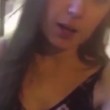 Gira VIDEO con Snapchat, dietro di lei inizia una sparatoria