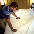 Hotel cambiano le lenzuola? Esperimento della tv Usa1