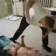 YOUTUBE Medico gli chiede impegnativa, paziente lo massacra di botte3