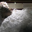 Santa bambina morta 300 anni fa apre occhi 3