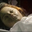 Santa bambina morta 300 anni fa apre occhi 4