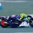 Marquez calcio sospetto a Valentino Rossi a Silverstone VIDEO 01