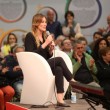 YOUTUBE Maria Elena Boschi contestata alla Festa dell'Unità a Bologna8