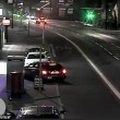 VIDEO YOUTUBE Donna da sola in strada di notte: aggredita ma riesce a salvarsi 2