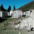 Terremoto 30 ottobre, a Castelsantangelo bare escono da loculi5