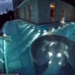 Infinity, la piscina di lusso costruita in mezzo alle Alpi svizzere2
