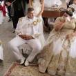 Matrimonio rom dura 4 giorni: sposa con abito da 200mila euro2