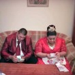 Matrimonio rom dura 4 giorni: sposa con abito da 200mila euro4
