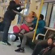 Picchia asatico nella metro di Londra: donna insegue aggressore2