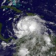 Uragano Matthew si abbatte su Haiti, onde spaventose7