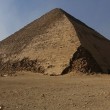 Due cavità nascoste sotto la Piramide di Giza: mistero in Egitto05