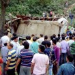 India, autobus di linea precipita in un dirupo in Kashmir: 22 morti 4