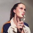 Ireland Baldwin, FOTO con sigaretta e camicetta sbottonata: Instagram si "infiamma"3