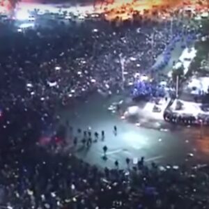 YOUTUBE Romania, 200mila in piazza contro il governo (e la corruzione)
