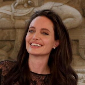 Angelina Jolie regista in Cambogia0