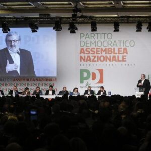 Pd, Michele Emilano resta e sfida Renzi al Congresso