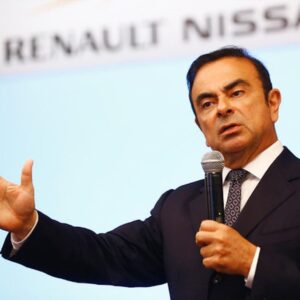 Nissan, Carlos Ghosn si dimette da amministratore delegato