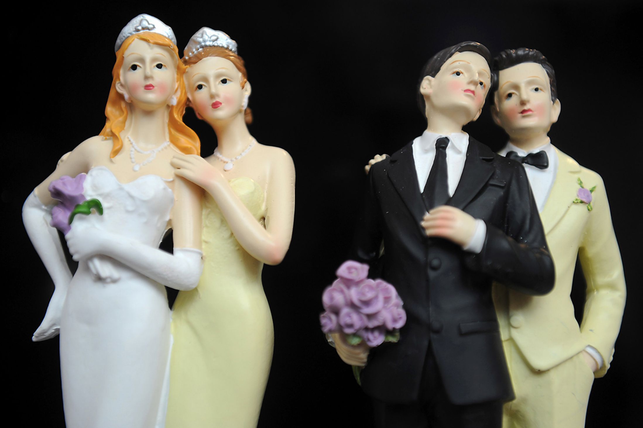 Nozze gay in Italia: Cassazione convalida il primo matrimonio tra due donne
