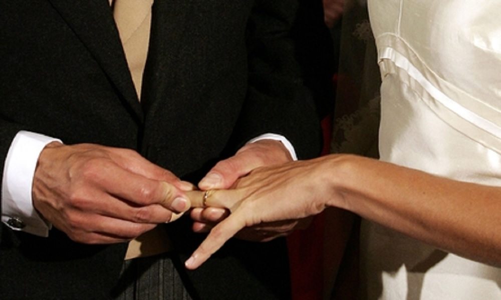 Londra, il matrimonio finisce in rissa: nessuno vuole pagare il conto