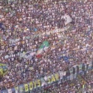 Inter, panolada dei tifosi per protestare contro torti arbitrali
