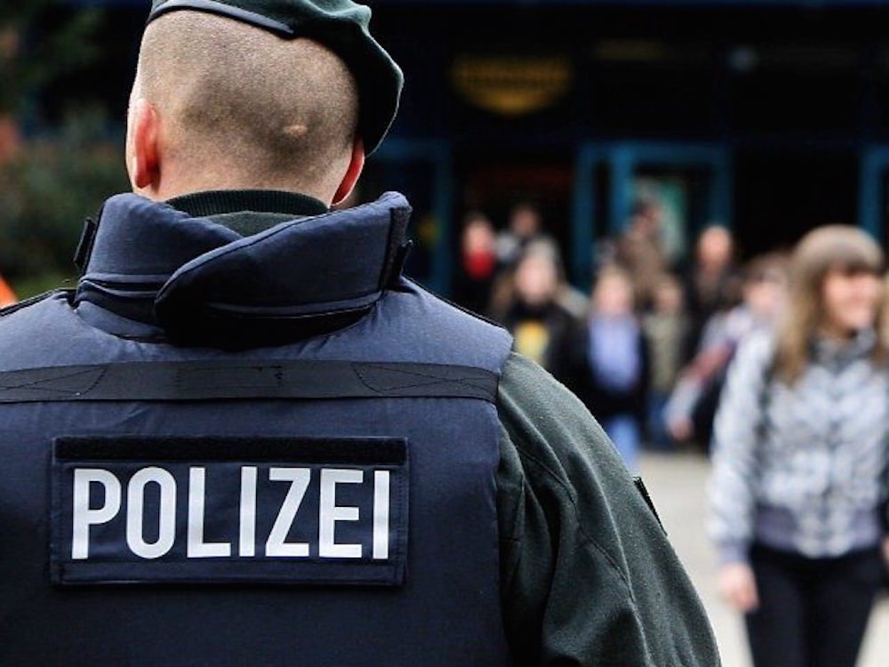 Terrorismo, un arresto in Germania. "Giovane tedesco progettava attentato"