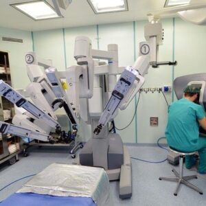 Espianto di rene grazie ad un robot: a Torino il primo intervento al mondo