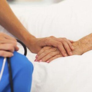 Sedazione palliativa profonda: cos'è, chi può accedervi. Non è eutanasia