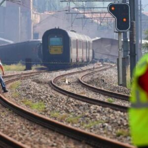 Belgio, treno deraglia vicino Lovanio: un morto, 25 feriti