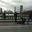 Terrorismo attacca a Londra, auto sulla folla e spari fuori dal Parlamento11