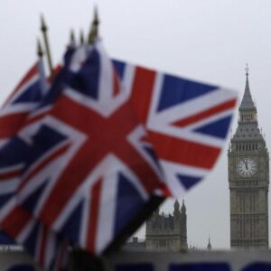 Brexit, Camera Lord sconfessa May: ok emendamento per cittadini Ue in Uk