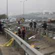 YOUTUBE Istanbul, elicottero urta torre tv e precipita: 5 morti 2