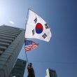 Corea del Sud, la Corte Costituzionale destituisce la presidente Park. Scontri e morti 4