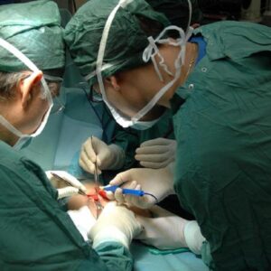 Appendice al posto dell'uretere, così la bimba può fare pipì: è il primo intervento al mondo