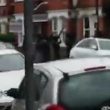 Londra, poliziotti sparano a musulmana