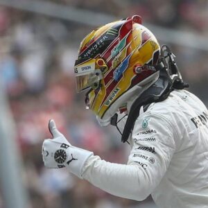 Formula 1, Gp Cina: vince Hamilton, seconda la Ferrari di Vettel07