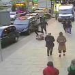 Knockout game a Manchester ragazza colpita in strada con un cazzotto