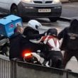 Londra, aggredito mentre cerca di evitare furto scooter