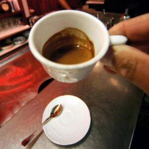 Caffè meglio del viagra: 3 tazzine al giorno sono un anti-flop naturale