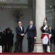 Francia, Macron proclamato presidente: "Il mondo ha bisogno di noi"02