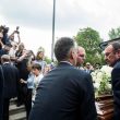 Paolo Limiti, funerali: Mara Venier, Ricky Gianco e tanta gente comune