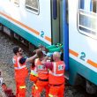 Puglia, scontro frontale tra due treni in Salento: almeno 15 feriti FOTO02