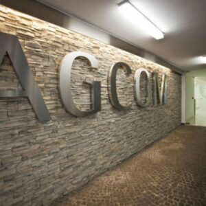 Agcom, un anno dopo: Vincenzo Vita sul Manifesto