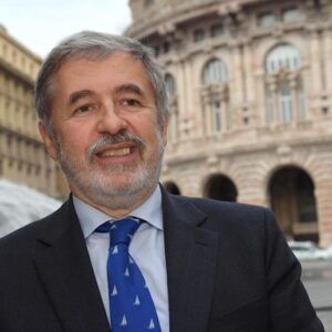 Genova, il sindaco Bucci grida ai fannulloni, destra e sinistra come marziani