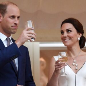 Kate Middleton aspetta il terzo figlio? La battuta che ha spiazzato tutti a Varsavia...