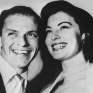 Ava Gardner, la "sfascia famiglie" di Hollywood: nuova biografia sulla moglie di Sinatra