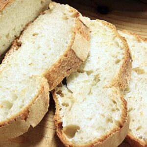 Pane, come tagliarlo? I consigli per avere delle fette perfette