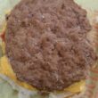 McDonald's, panino con "sorpresa": vermi nel cheeseburger FOTO