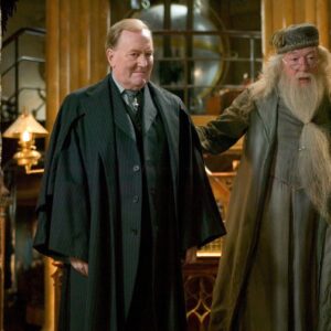 Robert Hardy morto: addio al Cornelius Caramell di Harry Potter