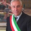 Viareggio, il sindaco Giorgio Del Ghingaro cacciato dal ristorante: "Qui no bermuda"03
