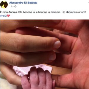Alessandro Di Battista è diventato papà. L'annuncio su Facebook FOTO